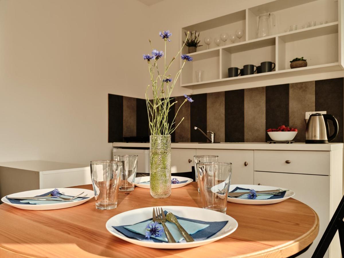 Scandi Village Zator Extérieur photo
