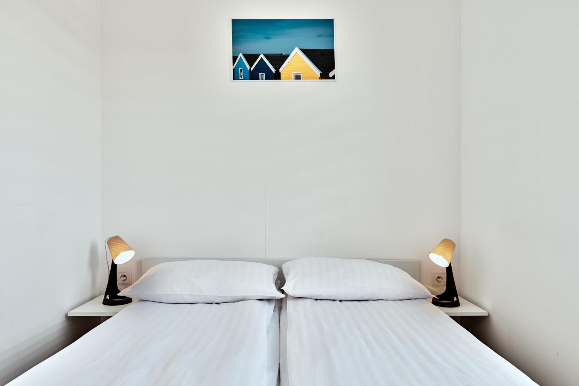 Scandi Village Zator Extérieur photo